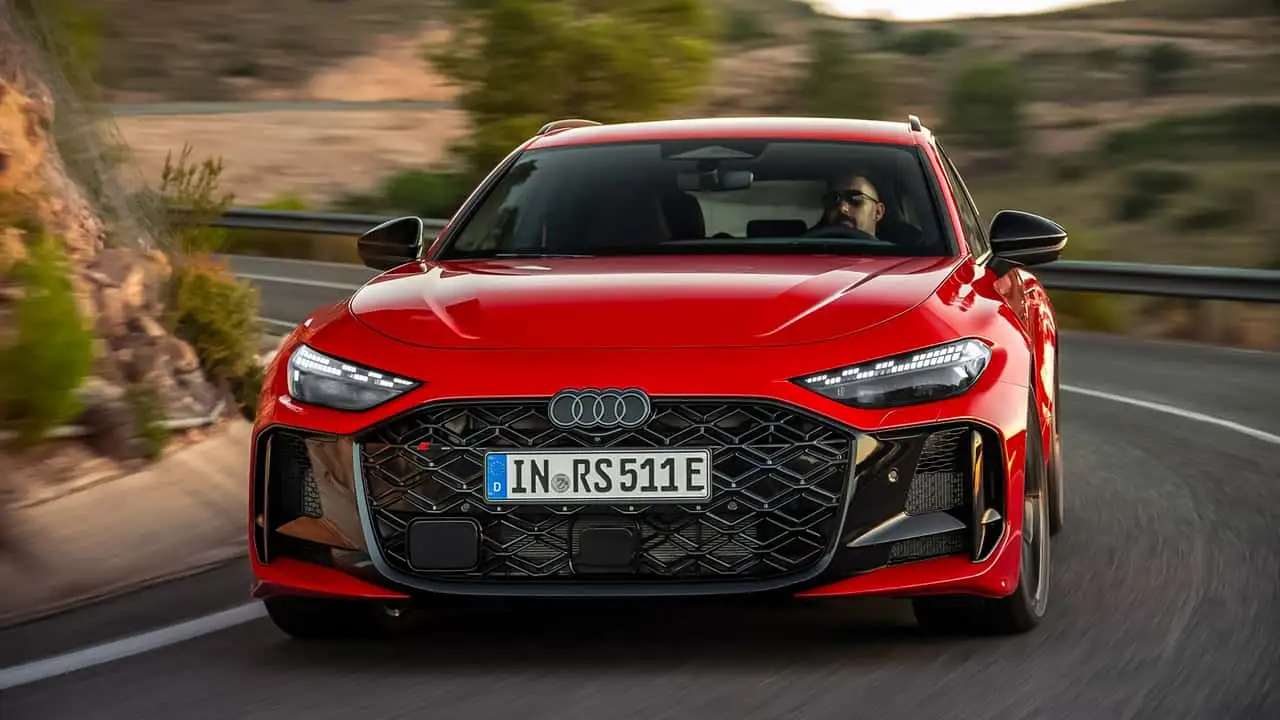 Audi, RS5’e Yöneltilen ‘Ağırlık’ Eleştirilerine Noktayı Koydu