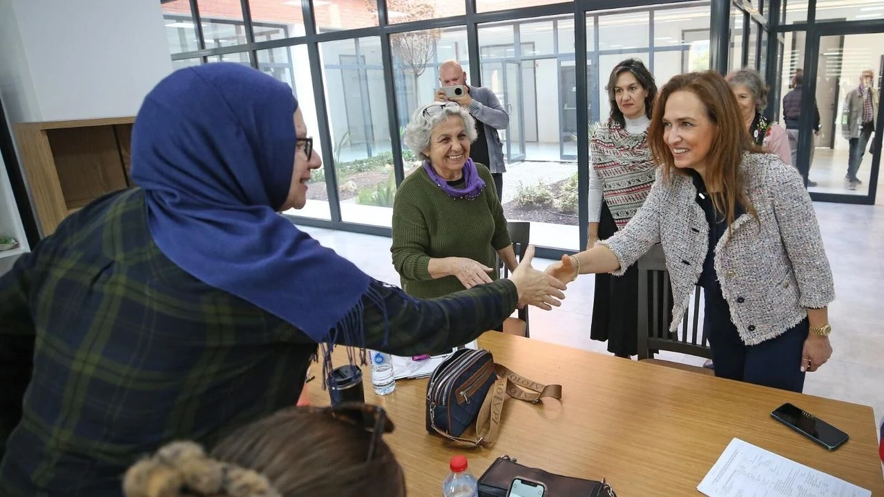 Karşıyaka’nın 3. Yaş Üniversitesi’nde 2. dönem başladı