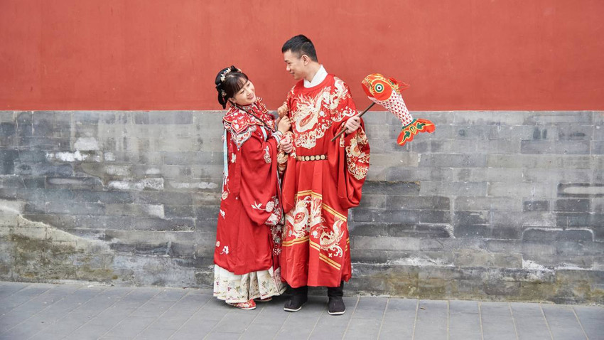 Nüfus krizindeki Çin’de üniversite öğrencilerine tavsiye: Dersleri bırakın, gidin ve aşık olun