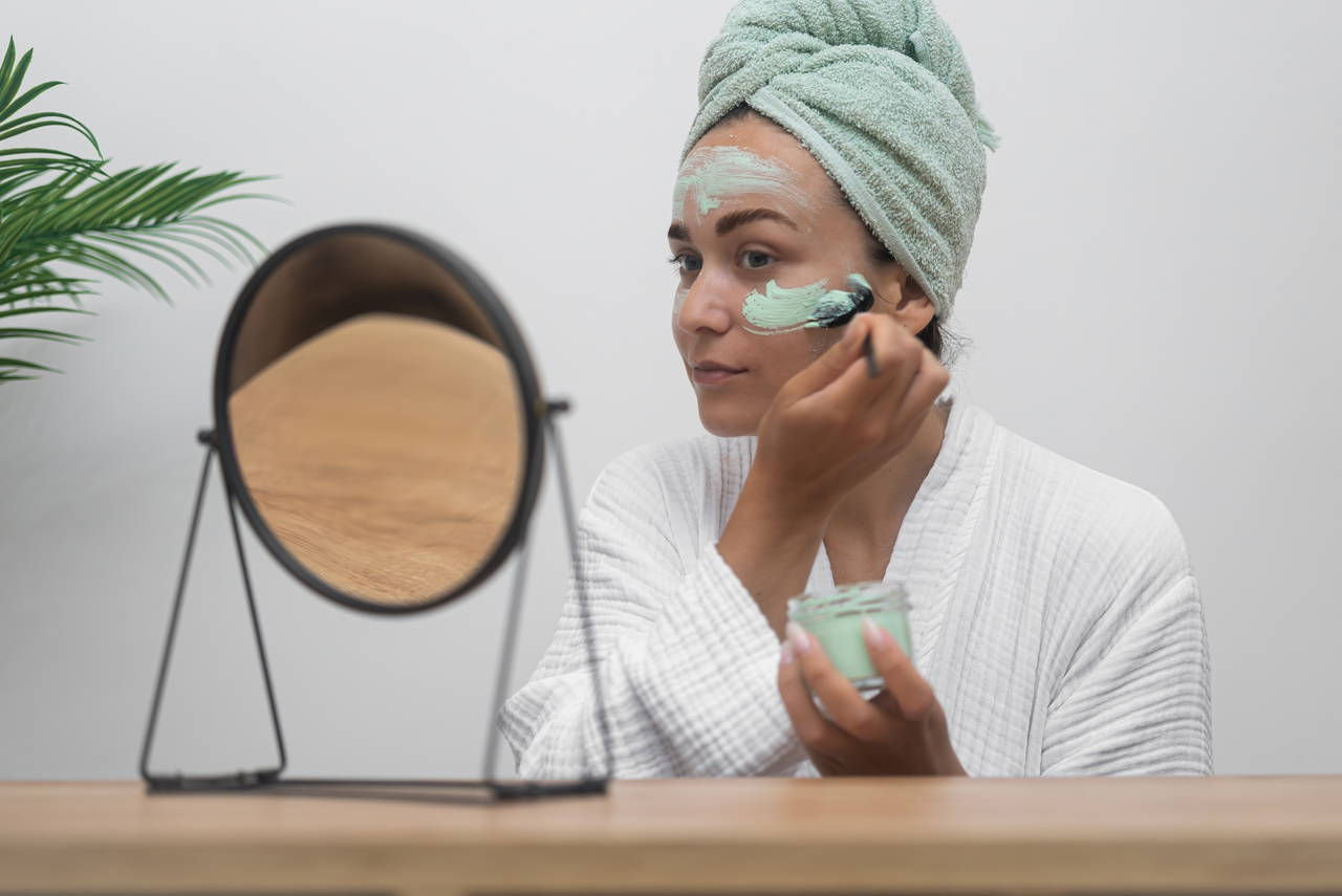 Aynaya Yeniden Âşık Olun! Bahar Öncesi Cilt Yenilemenin 8 Sırrı