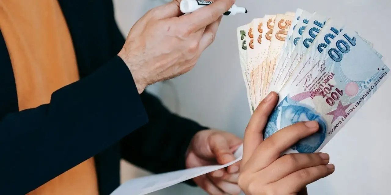 Mart ayı ek ders ücretlerinde takvim belli oldu