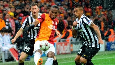 ARTURO VİDAL’E YÖNELTİLEN ÇARPICI SORU! TECRÜBELİ YILDIZIN YANITI: “GALATASARAY”