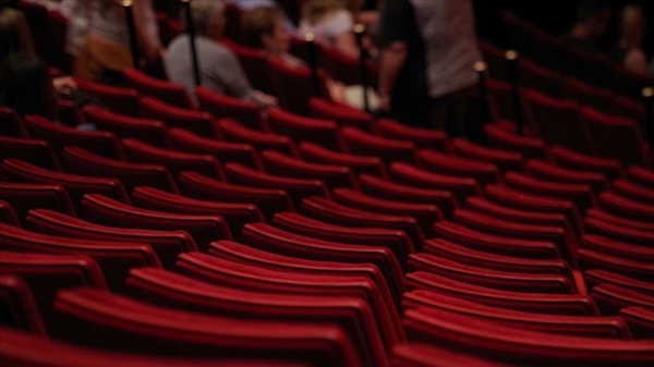 GÜLSİN ONAY, KADINLAR GÜNÜ KONSERİNDE İDSO İLE AYNI SAHNEYİ PAYLAŞACAK