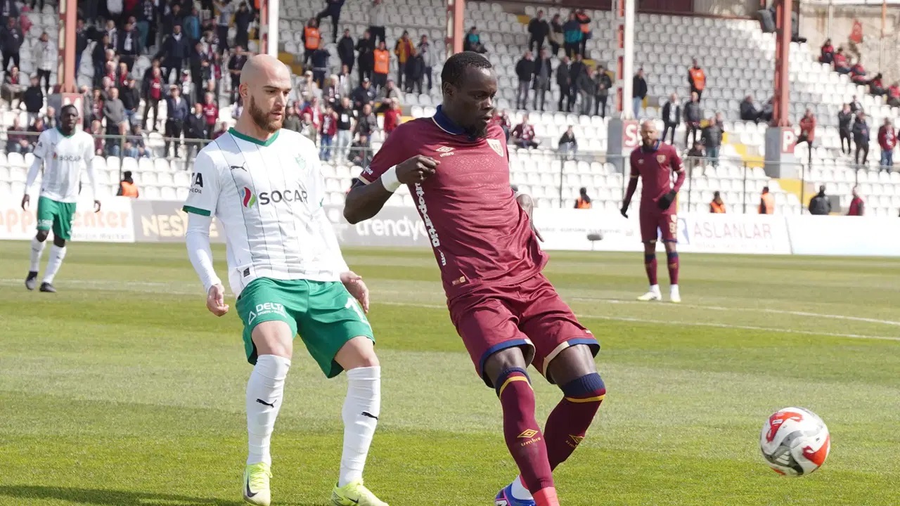 BANDIRMASPOR – IĞDIR FK MAÇI GOLSÜZ BERABERE TAMAMLANDI!