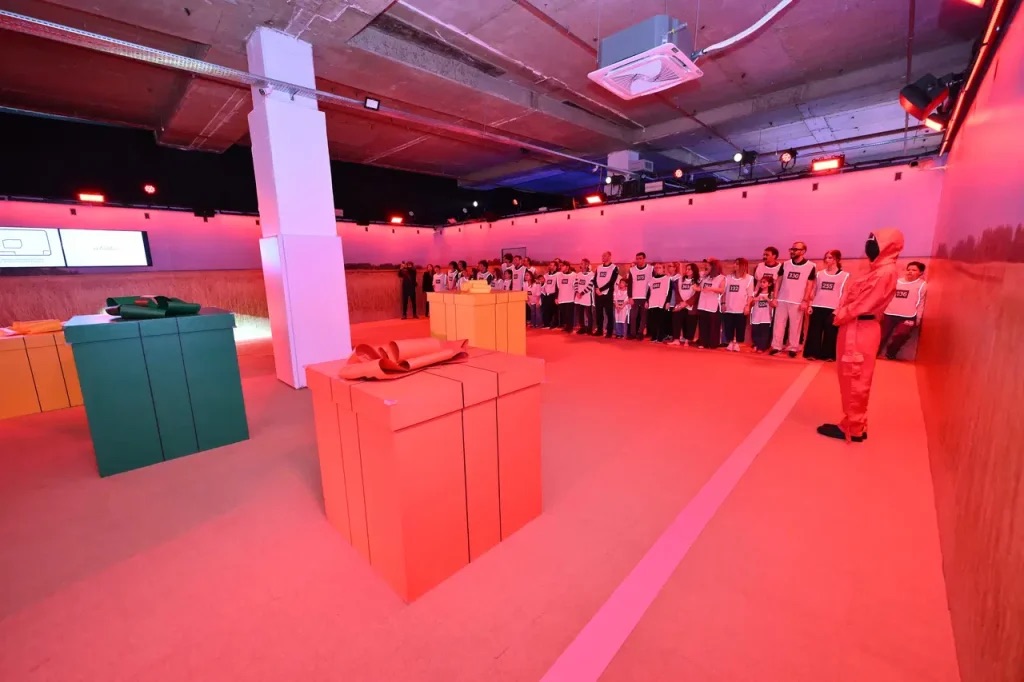 “SQUID GAME: THE EXPERIENCE” İSTANBUL’DA KAPILARINI AÇIYOR – BİLETLER ŞİMDİDEN TÜKENDİ!(Kardeş Haber)