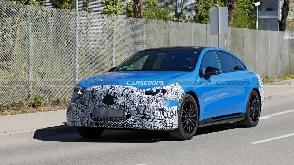 Bildiğiniz C-Class’ı Unutun! Mercedes’in Tamamen Elektrikli Yeni Hamlesi Testlerde!