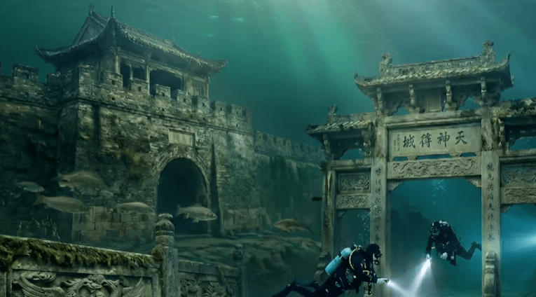 Zamanın Durduğu Yer: Qiandao Gölü’nün Derinliklerindeki “Aslan Şehir”(Kardeş Haber)