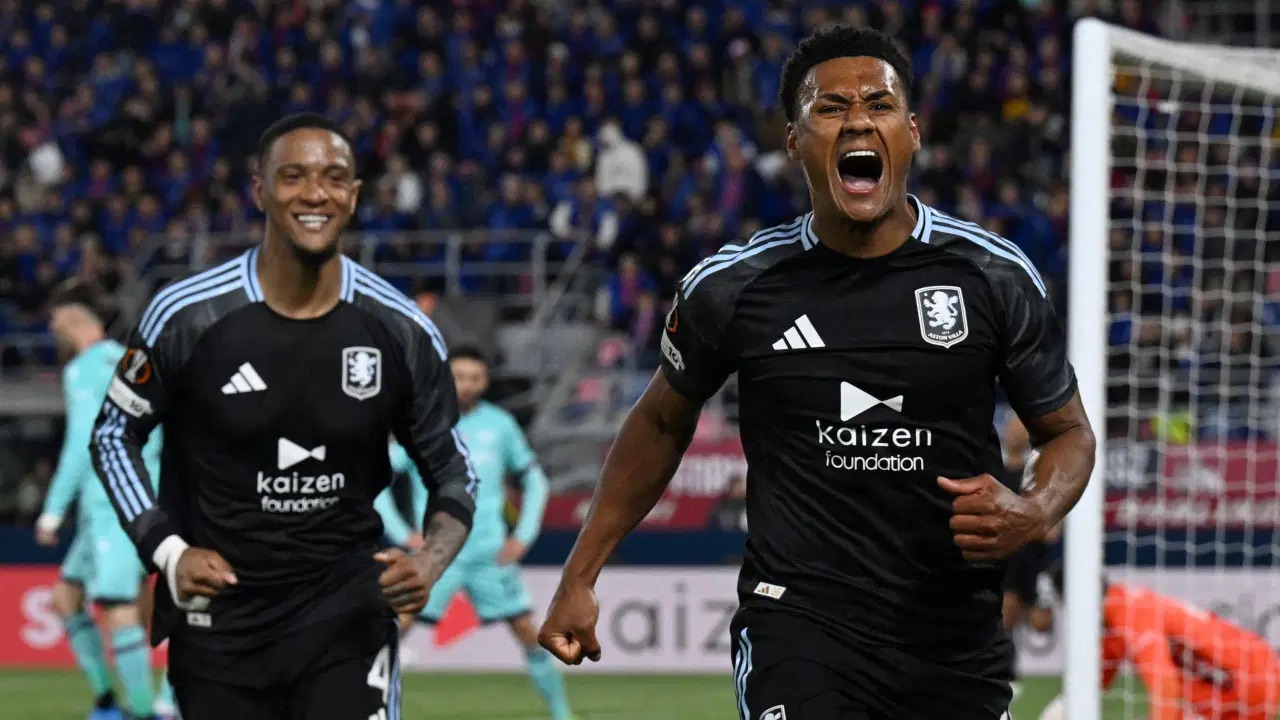 Aston Villa Deplasmanda Kazandı, Tur İçin Kapıyı Araladı!