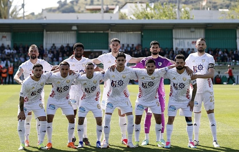 Erzurumspor FK Süper Lig’e Yükselmeyi Garantiledi(Kardeş Haber)