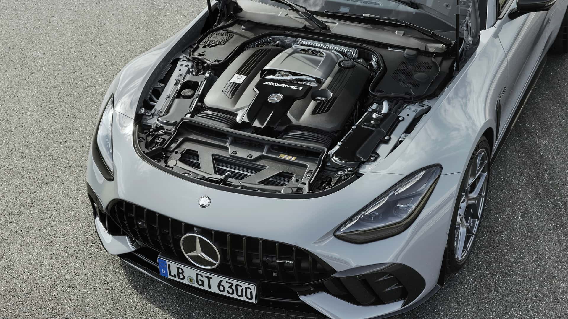 Performansın Zirvesi: Mercedes-AMG’den Yeni Nesil V8 Güç Ünitesi