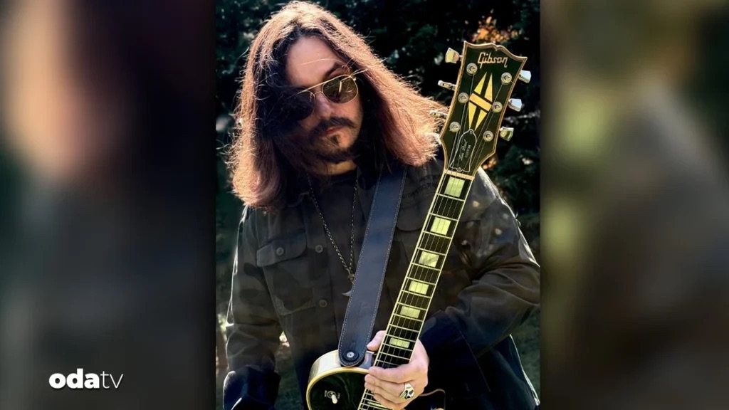 Gitarın Gücü Adına: Emre Kula “PlexiPlay” İle Geri Döndü