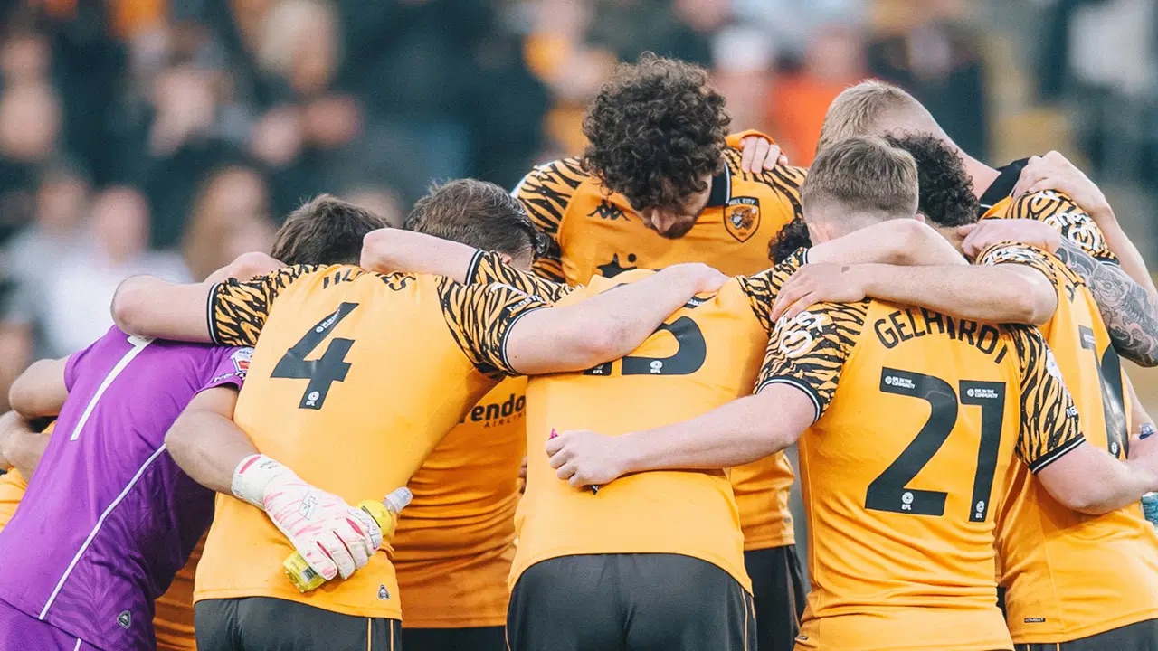 Hull City A.F.C. Avantajı Kaçırdı